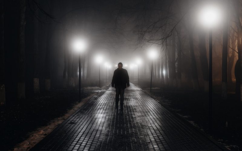 Un bărbat a mers pe jos 450 de kilometri pentru a se calma, după ce s-a certat cu soţia