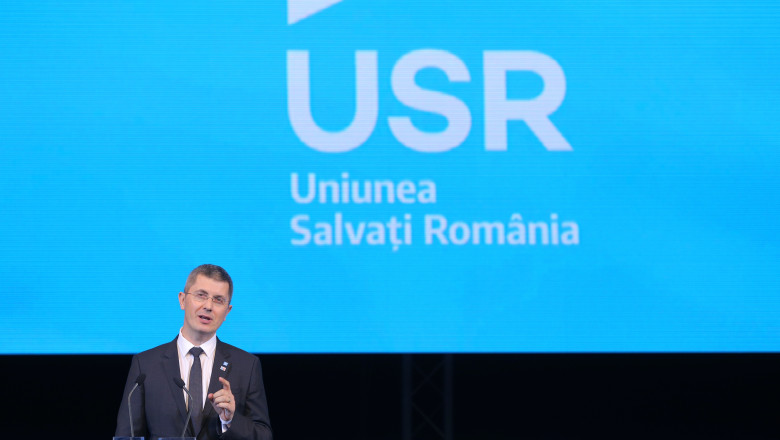 Reacţie dură în USR după prezentarea unei discuţii dintre Dan Barna şi Cristian Ghinea pe tema desfiinţării grupului de discuţii intern în care Barna a fost criticat în repetate rânduri
