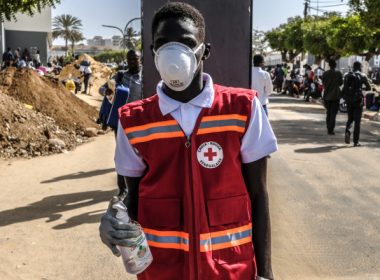 OMS, despre împărţirea vaccinurilor: Lumea este la un pas de „o prăbuşire morală catastrofală”. O ţară săracă a primit doar 25 de doze