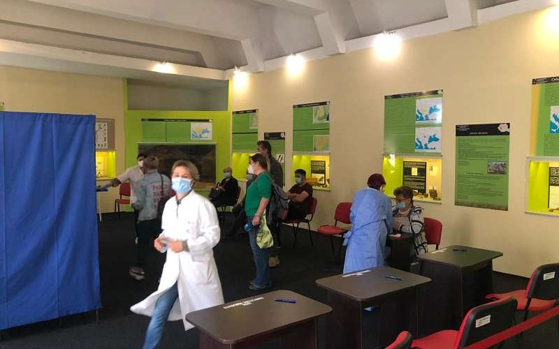 Şefa DSP Bucureşti: Vor fi centre de evaluare pentru pacienţii cu forme uşoare şi medii de COVID-19. Ce spune despre pregătirea pentru valul 5