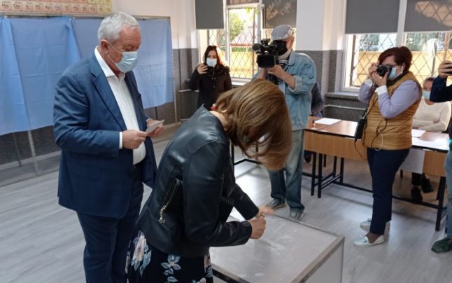 Referendum în municipiul Buzău şi comuna vecină, Ţinteşti. Miza este unirea celor două teritorii