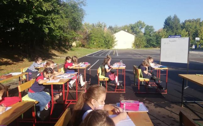 Un om de afaceri nou intrat în politică îşi donează, lună de lună, indemnizaţia de consilier local. Unde ajung banii