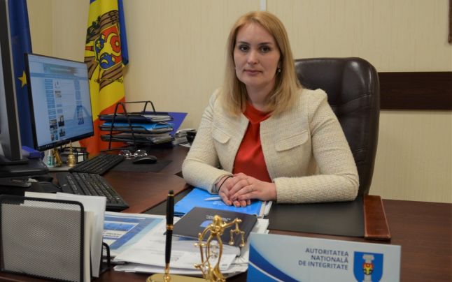 Preşedinta ANI, suspendată din funcţie