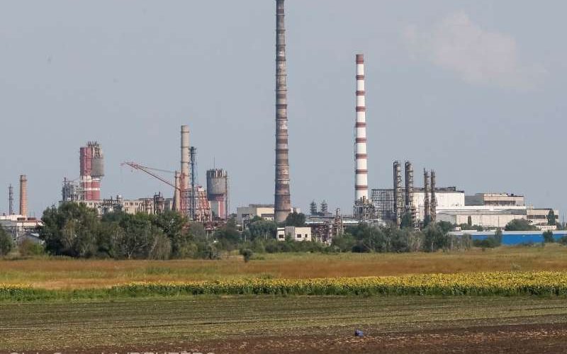 Aproximativ 800 de civili refugiaţi într-o uzină chimică din Severodoneţk